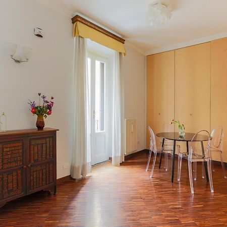 The Best Rent - Spacious One-Bedroom Apartment Near The Columns Of San Lorenzo Milano Exteriör bild