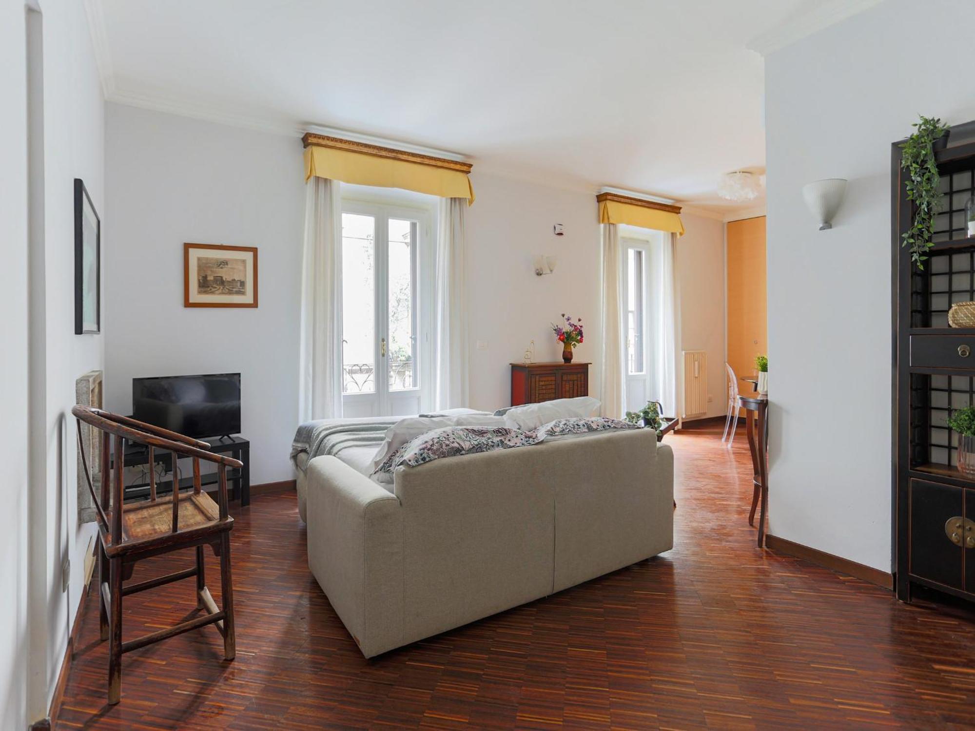 The Best Rent - Spacious One-Bedroom Apartment Near The Columns Of San Lorenzo Milano Exteriör bild