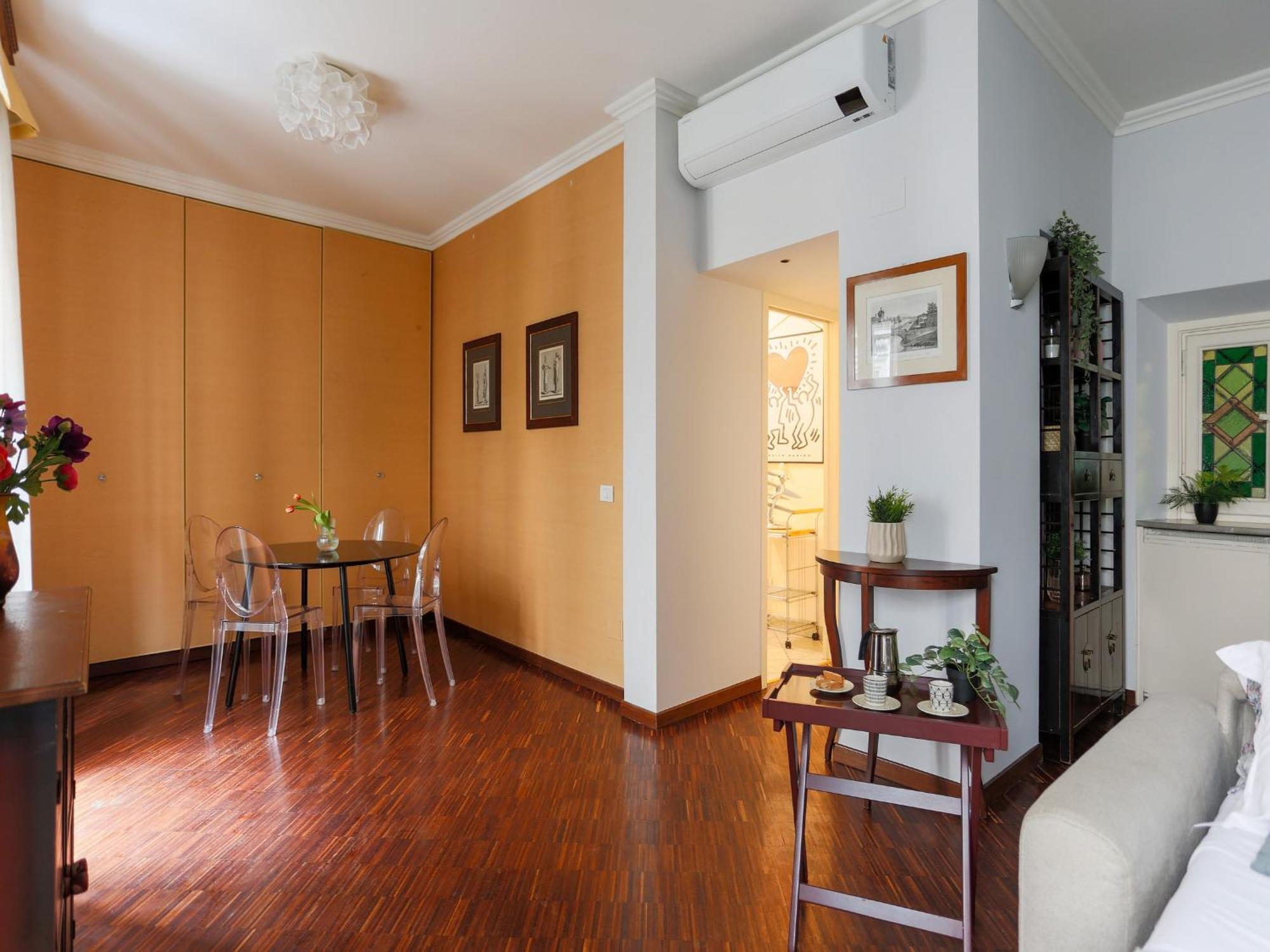 The Best Rent - Spacious One-Bedroom Apartment Near The Columns Of San Lorenzo Milano Exteriör bild